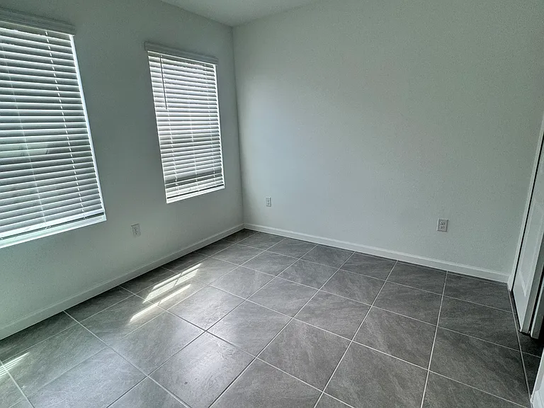 8042 SW Highway 484 — Photo 25