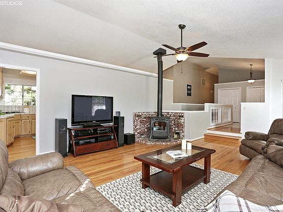 3rd image of 12045 Peregrine Way