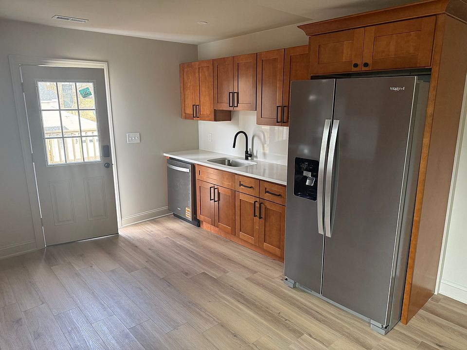 1st image of 3025 W Germantown Pike #2