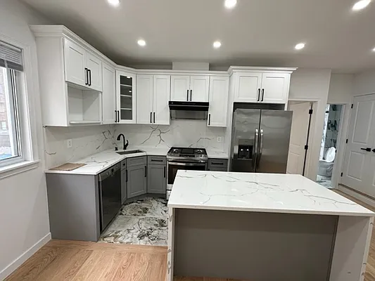 Rented by 18 REALTY | media 1