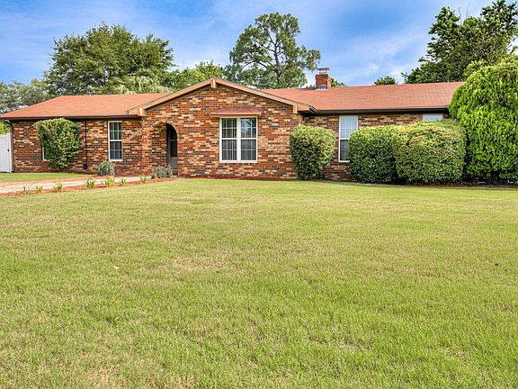 3rd image of 2601 Andorra Drive