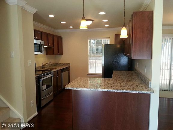 5th image of 10612 Cobblestone Dr