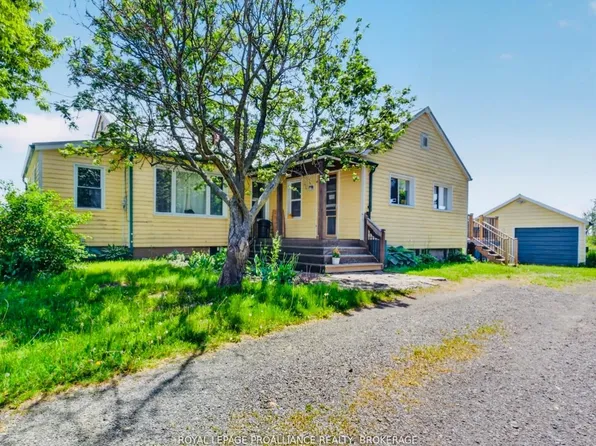 5790 County Road 2, Loyalist, ON K0H 2H0