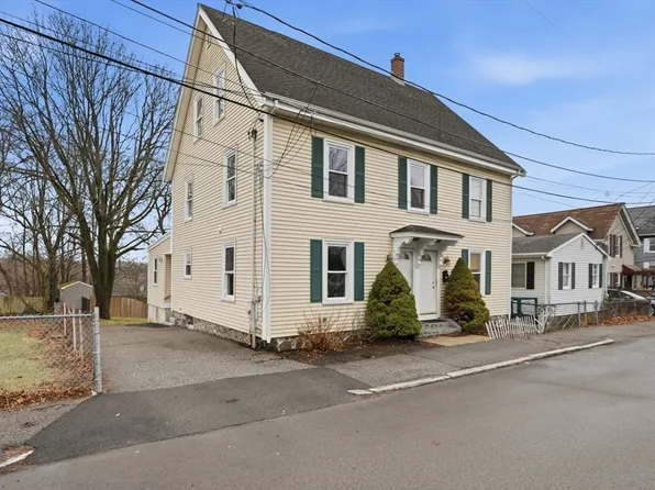 18-20 Buck St #1, Woburn, MA 01801