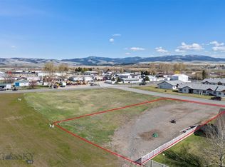 925 Tumbleweed Ln, Deer Lodge, MT 59722