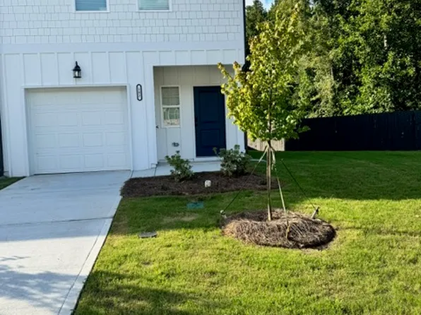 (undisclosed Address), Hoschton, GA 30548