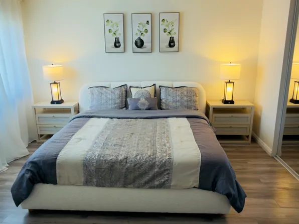 18550 Hatteras St Unit 115, Tarzana, CA 91356