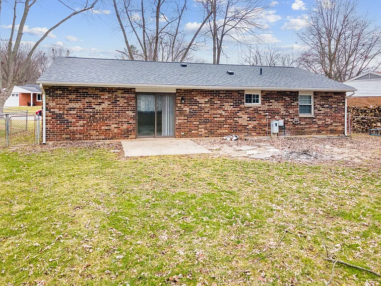 1274 Skylark Dr — Photo 5