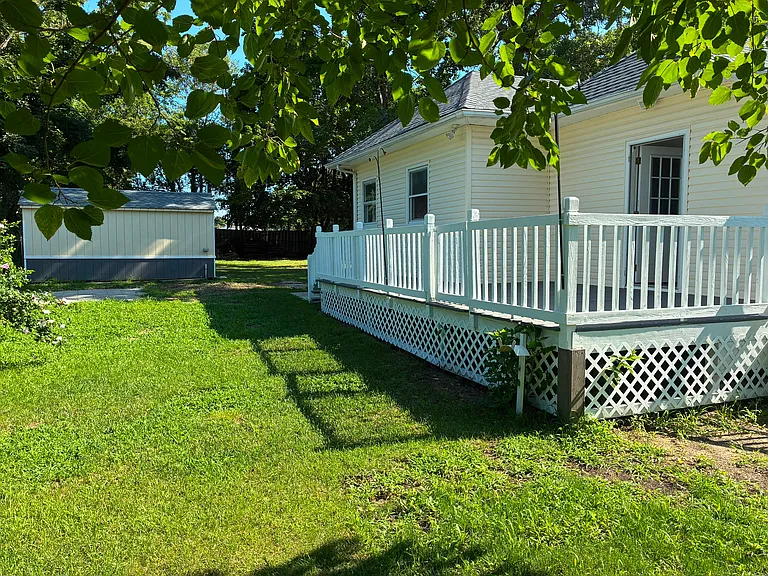 18 N Central Ave — Photo 17
