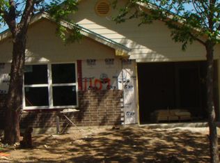 1107 E Avenue F, Lampasas, TX 76550