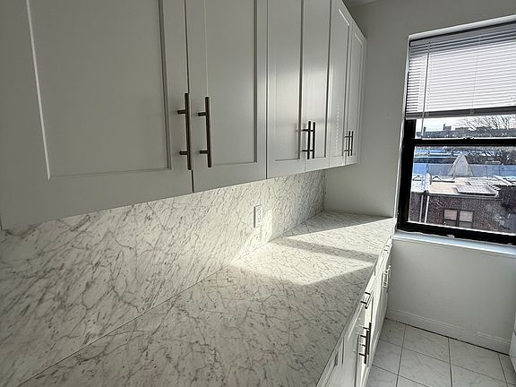 3rd image of 6474 Saunders St APT 5