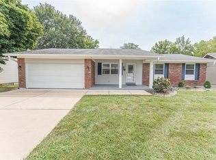 17 Novella Dr, Saint Peters, MO