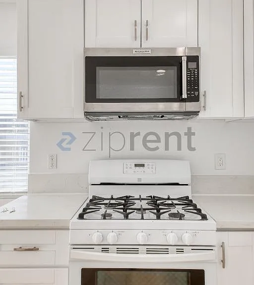 4403 Michigan Ave #A — Photo 8