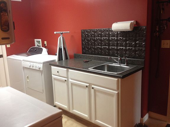 5th image of 226 Jeffiers Ln