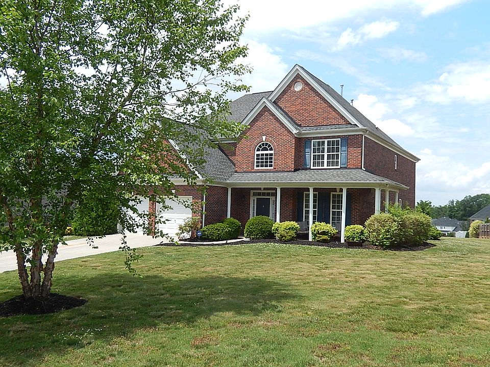 1st image of 186 Autumn Frost Ave