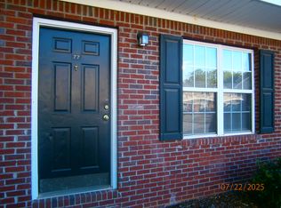 77 Point Place Dr, Cartersville, GA 30120