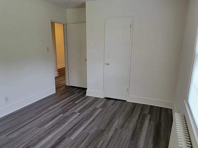Lee Albemarle Apartments — Photo 36