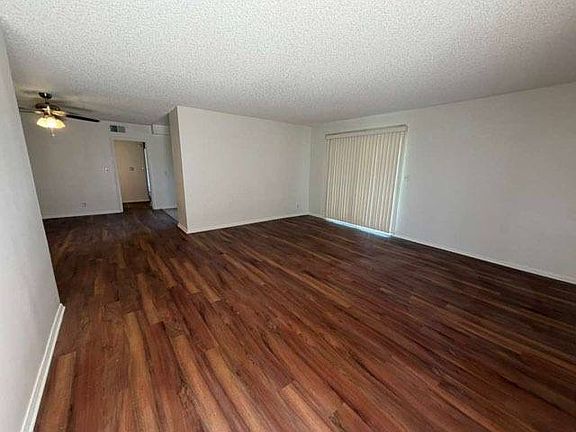 5th image of 704 Cory Dr APT 1