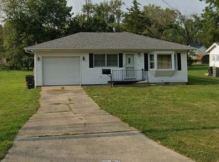 1716 W Ravina Park Rd, Decatur, IL 62526