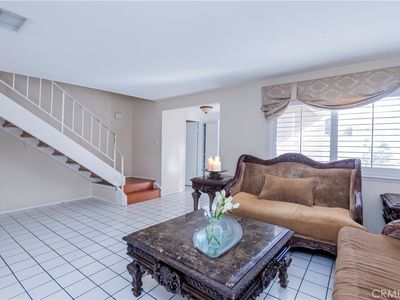 1307 Via Santiago UNIT B, Corona, CA, 92882