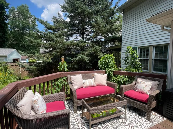 2648 3rd St, Cuyahoga Falls, OH 44221