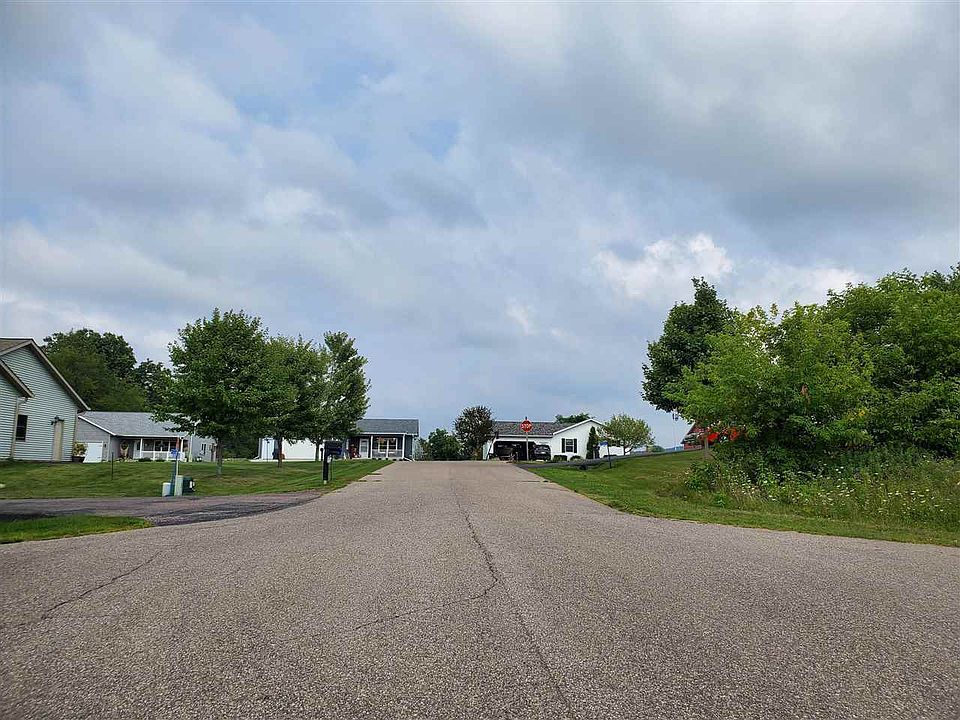 2nd image of LOT 9 Pen Marc Ct