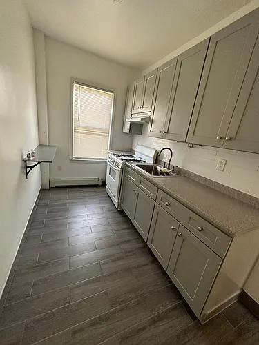 5987 Grand Ave #2 Photo 1