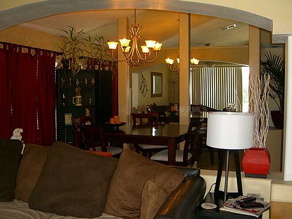 4th image of 7029 Jamestown Manor Dr
