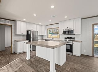 124 Porter Cir, Savoy, TX 75479