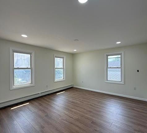 2nd image of 40 S Corona Ave