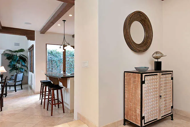 618 Anacapa St #2 — Photo 3