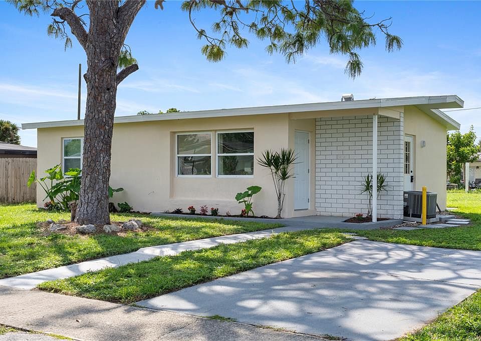 1st image of 22127 GATEWOOD AVENUE