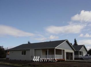 902 E 52nd St E, Tacoma, WA
