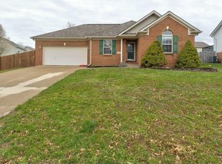 118 Carriage Ln, Georgetown, KY 40324