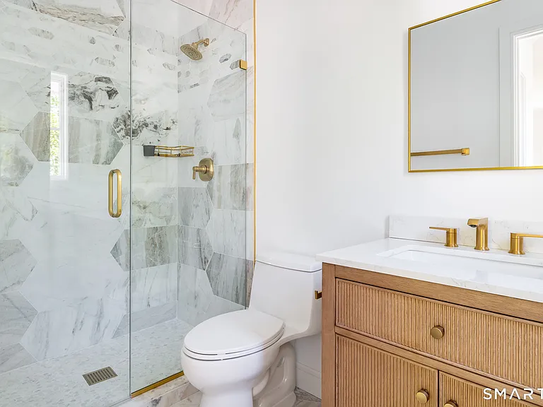 68 Dearfield Dr — Photo 30