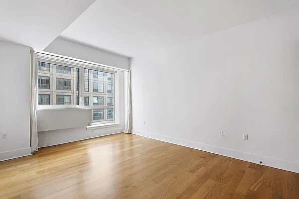 Rented by Owner | media 9