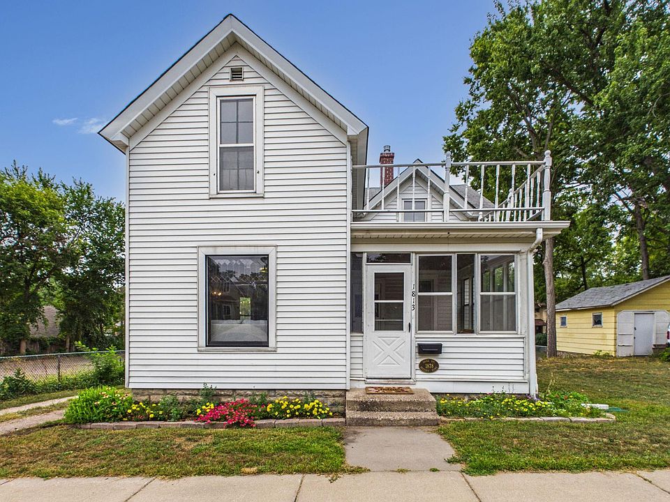 1st image of 1813 1st Ave