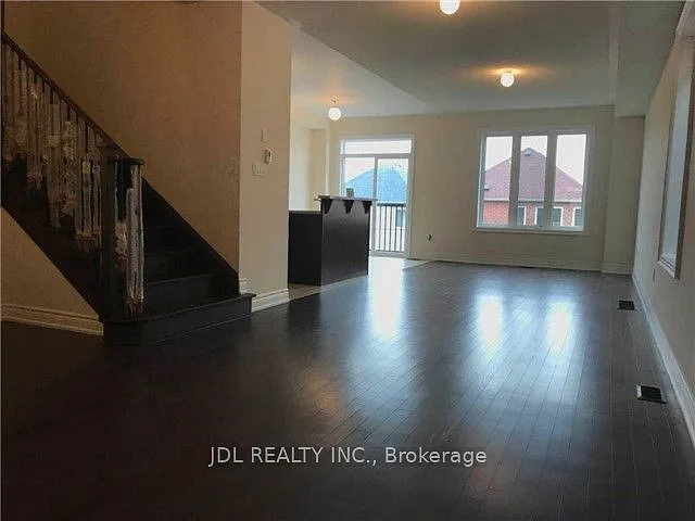 24 Mac Frost Way — Photo 4