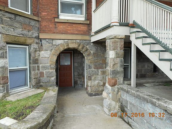 2nd image of 728 S Burdick St APT 1