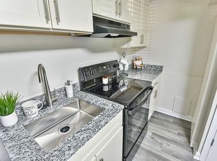 2 Driftwood Ct #BAR-38, Essex, MD 21221