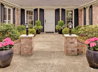 8500 SE 82nd St, Mercer Island, WA 98040