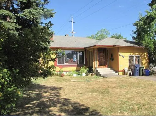 2999 Alder St, Eugene, OR 97405