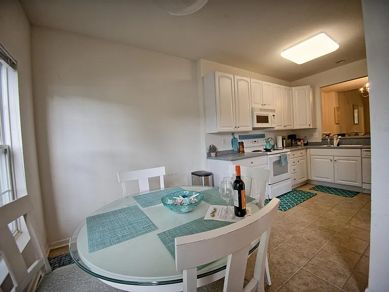 12 Beach Plum Dr — Photo 13