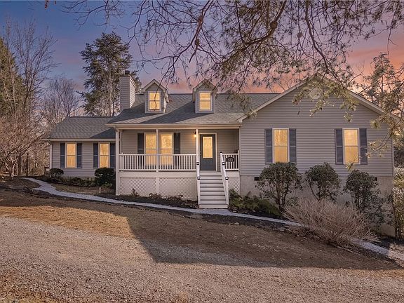 2nd image of 351 Peninsula Dr