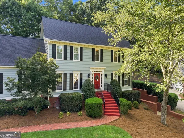 952 Hawkhorn Ct, Alpharetta, GA 30005