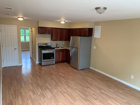 2nd image of 357 Jefferson Ave #1