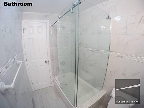 3rd image of 3920 29th St #2