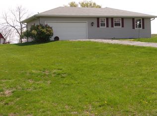 117 Whitecap Dr, Gallatin, MO 64640