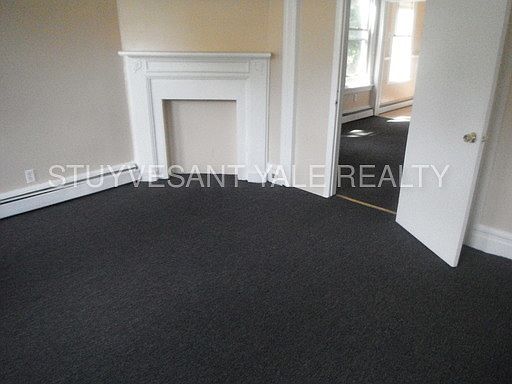2nd image of 187 Milford Ave