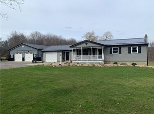 22116 Hunter Rd, Meadville, PA 16335